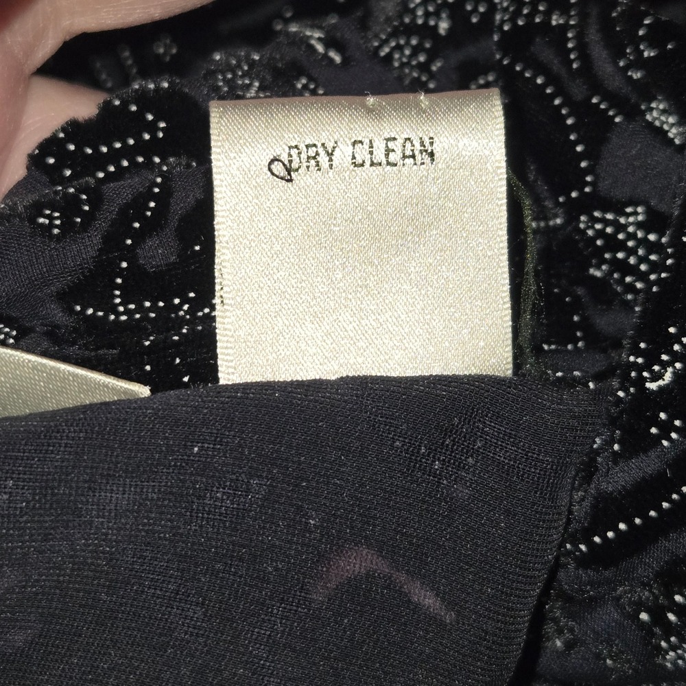 Laura Ashley Woman 3X Blouse Black Paisley Burnout Velvet Silk Blend Button Down - Picture 9 of 9